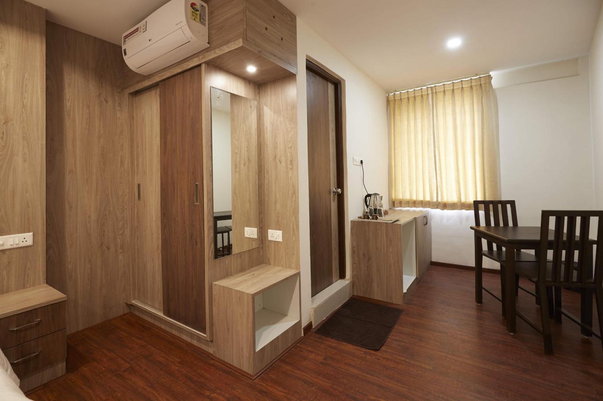 Hotel Ramtel Inn Maduraj Zewnętrze zdjęcie